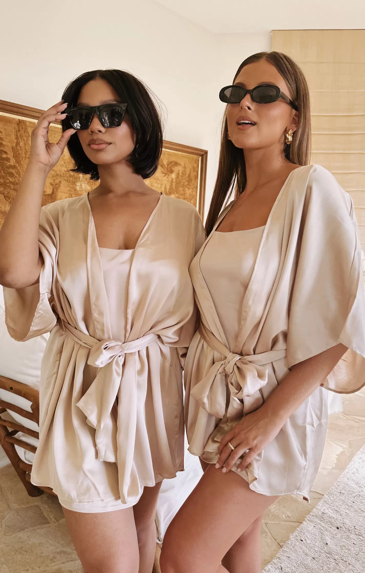 Show Me Your Mumu First Look Robe