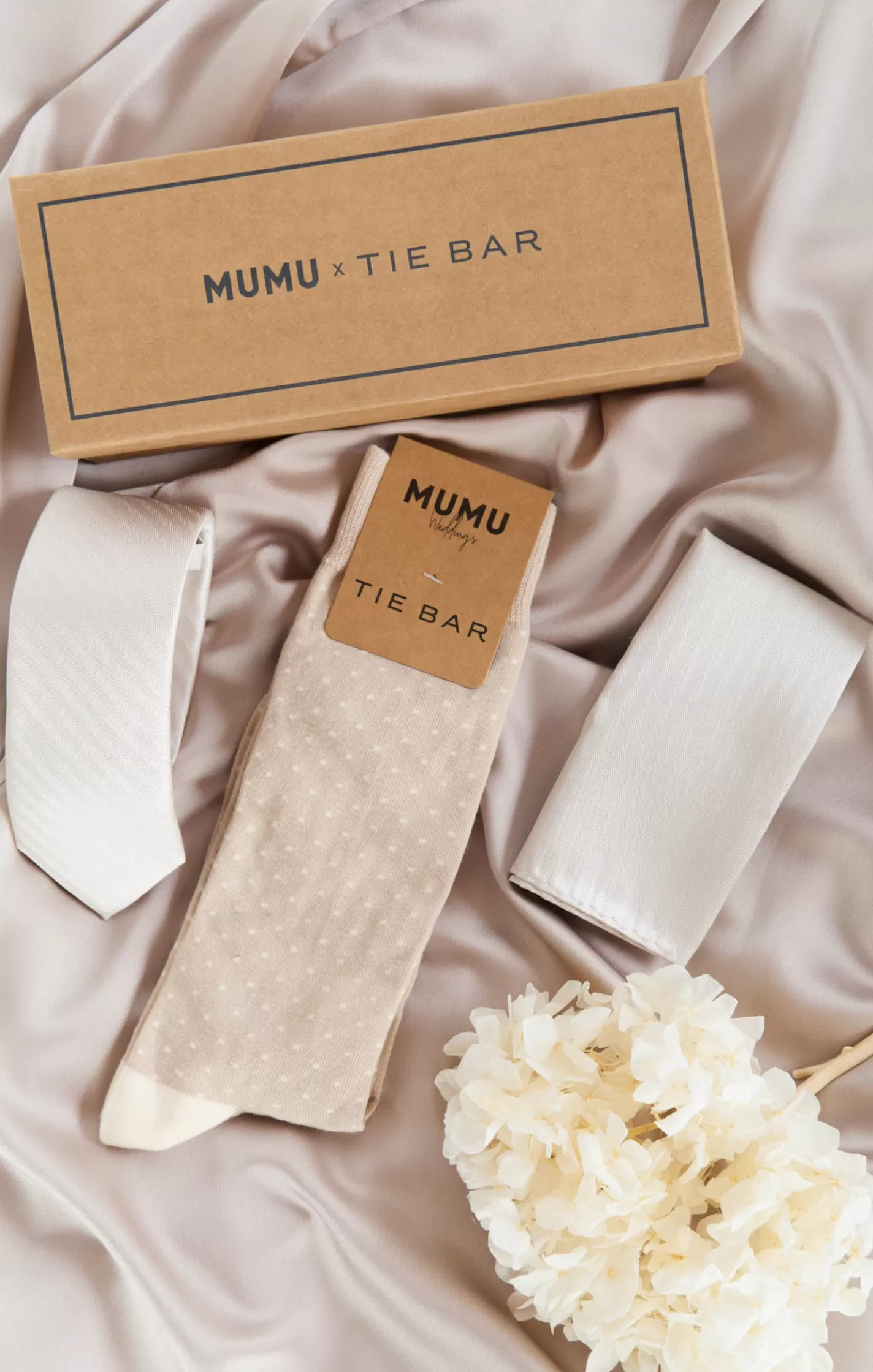 Show Me Your Mumu Mumu Weddings x Tie Bar Gift Box